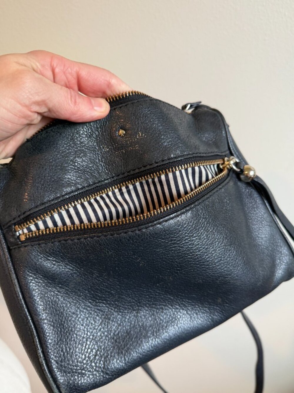 Kate Spade Black Pebbled Leather Crossbody Bag Gold Hardware - Picture 6 of 15